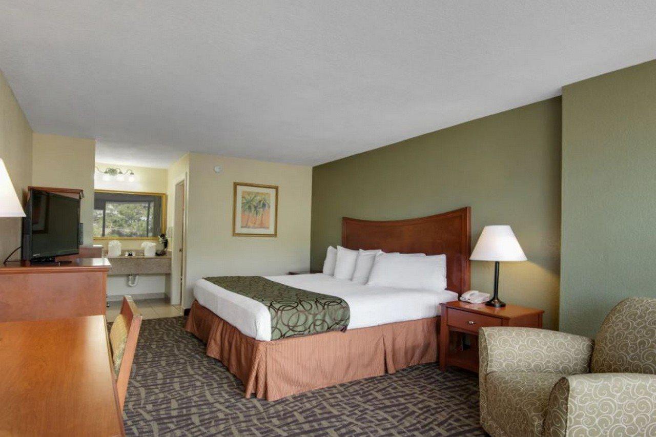 Baymont By Wyndham Panama City Beach Exterior foto